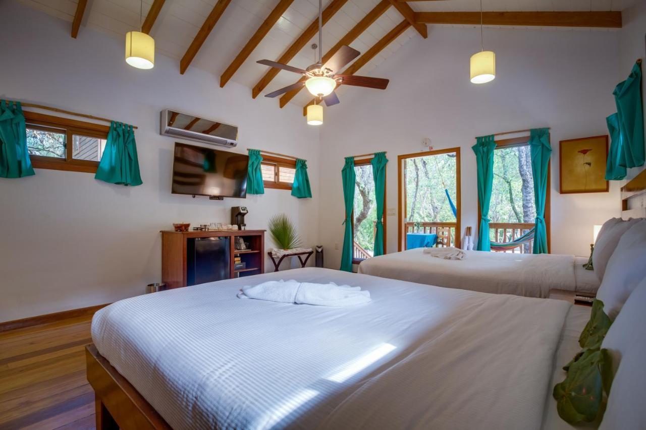 Mariposa Belize Beach Resort Placencia Luaran gambar
